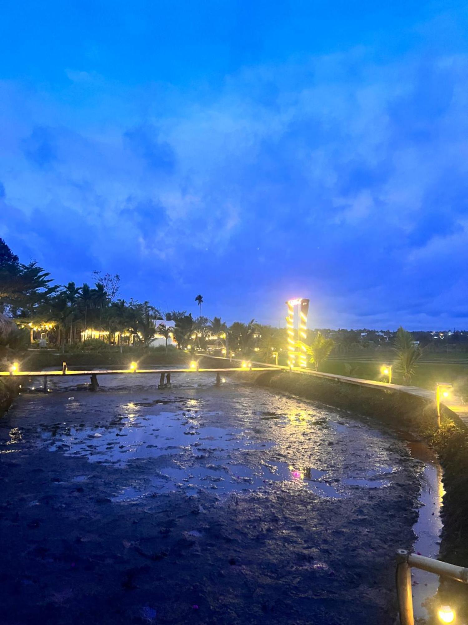 Hotel Komleo Farm Buôn Ma Thuột Esterno foto